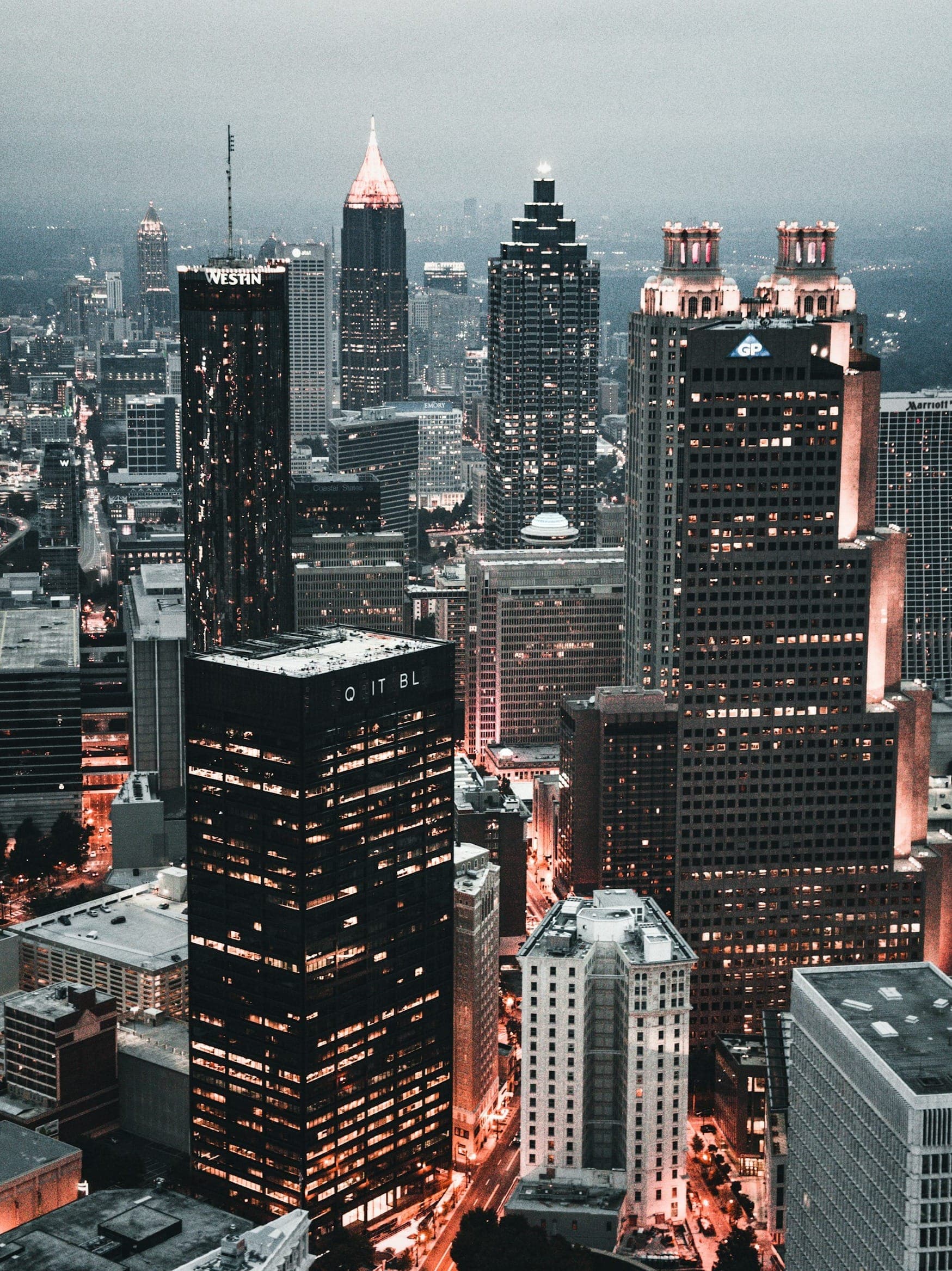 Best Breast Lift Surgeons in Atlanta (2025 Guide)